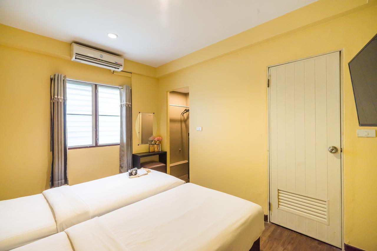 Hotel The Corner Ratchada à Bangkok Extérieur photo